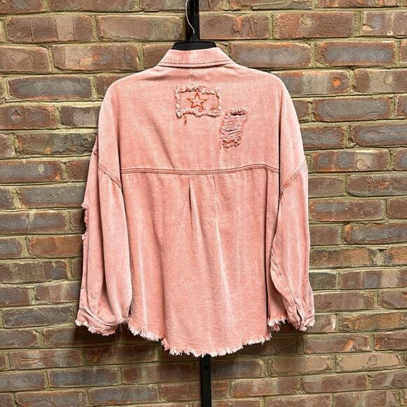 POL Women’s Distressed Denim Shacket Jacket Top  Size Medium - Picture 8 of 10